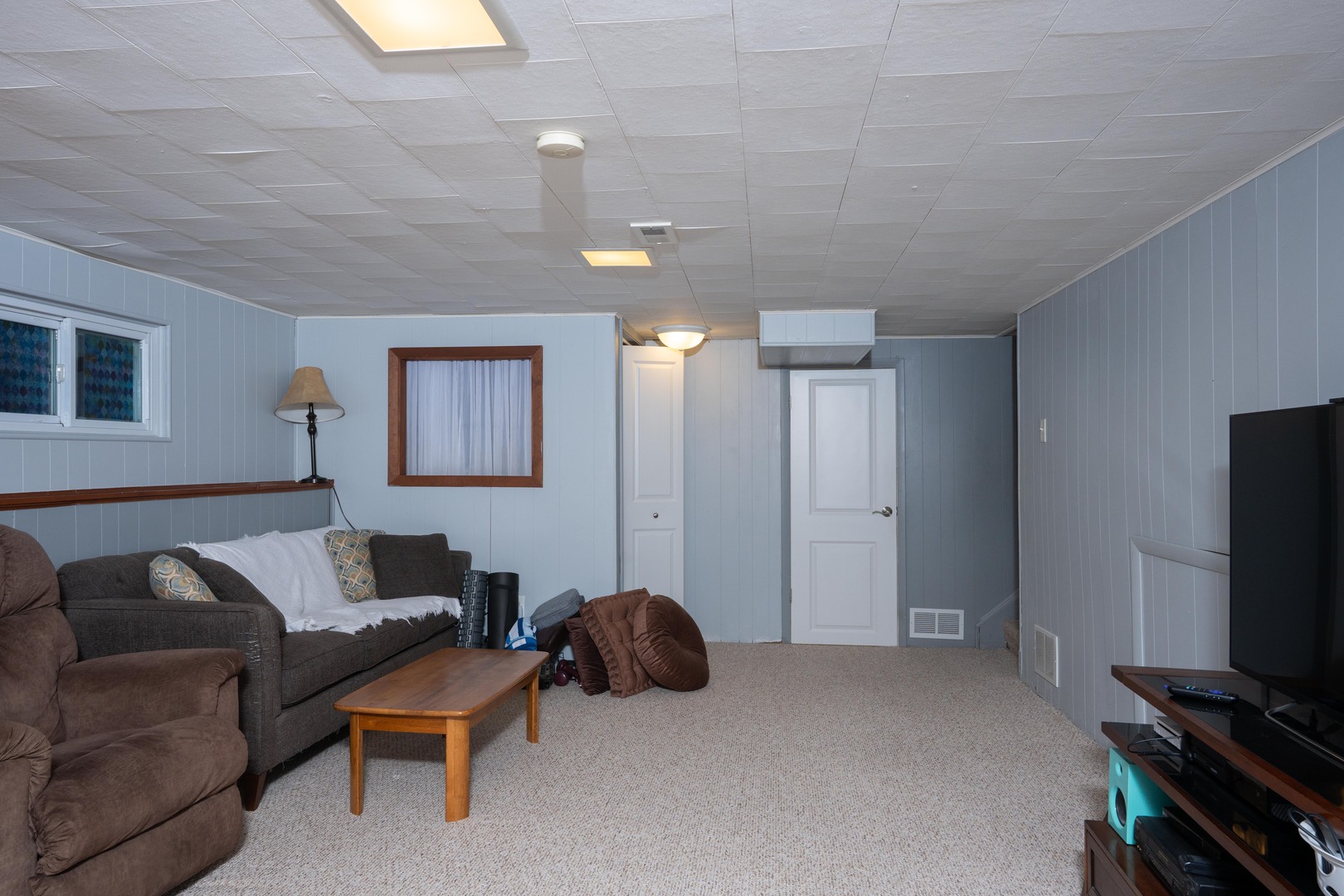 621 N Forest Avenue, Mount Prospect, IL 60056