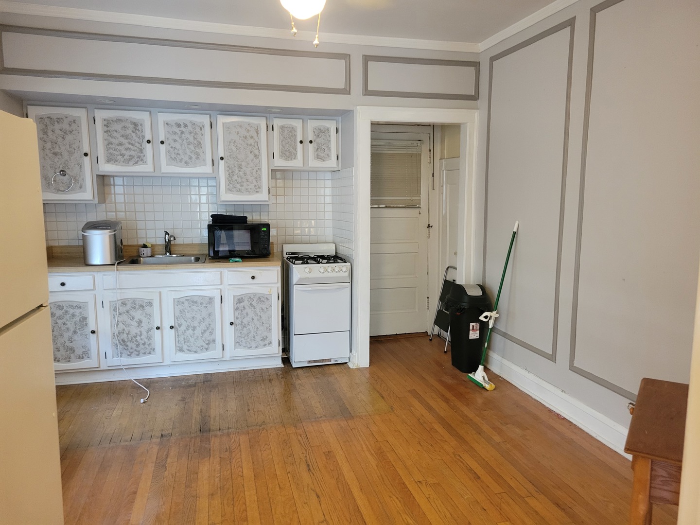 360 Ridge Avenue #11-3, Evanston, IL 60202