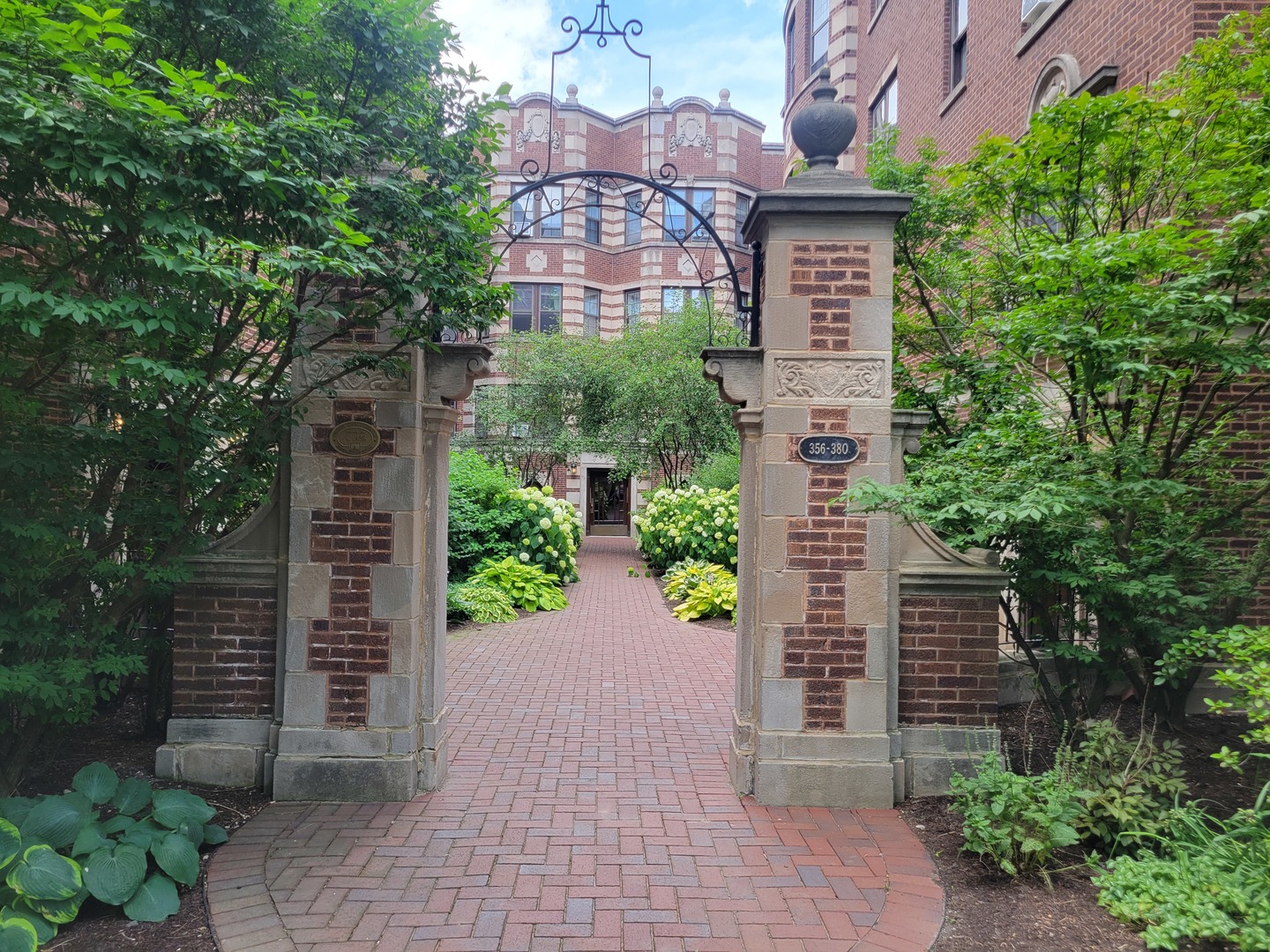 360 Ridge Avenue #11-3, Evanston, IL 60202