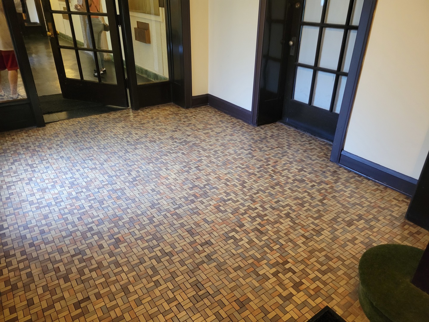 360 Ridge Avenue #11-3, Evanston, IL 60202