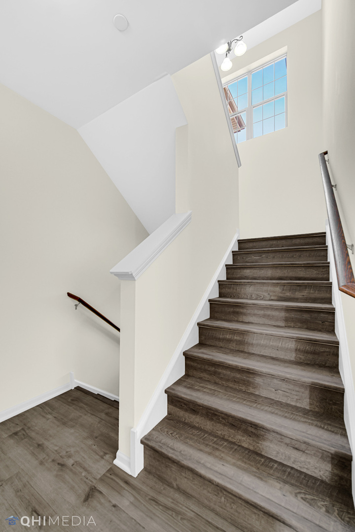 2159 Coral Lane, Glenview, IL 60026