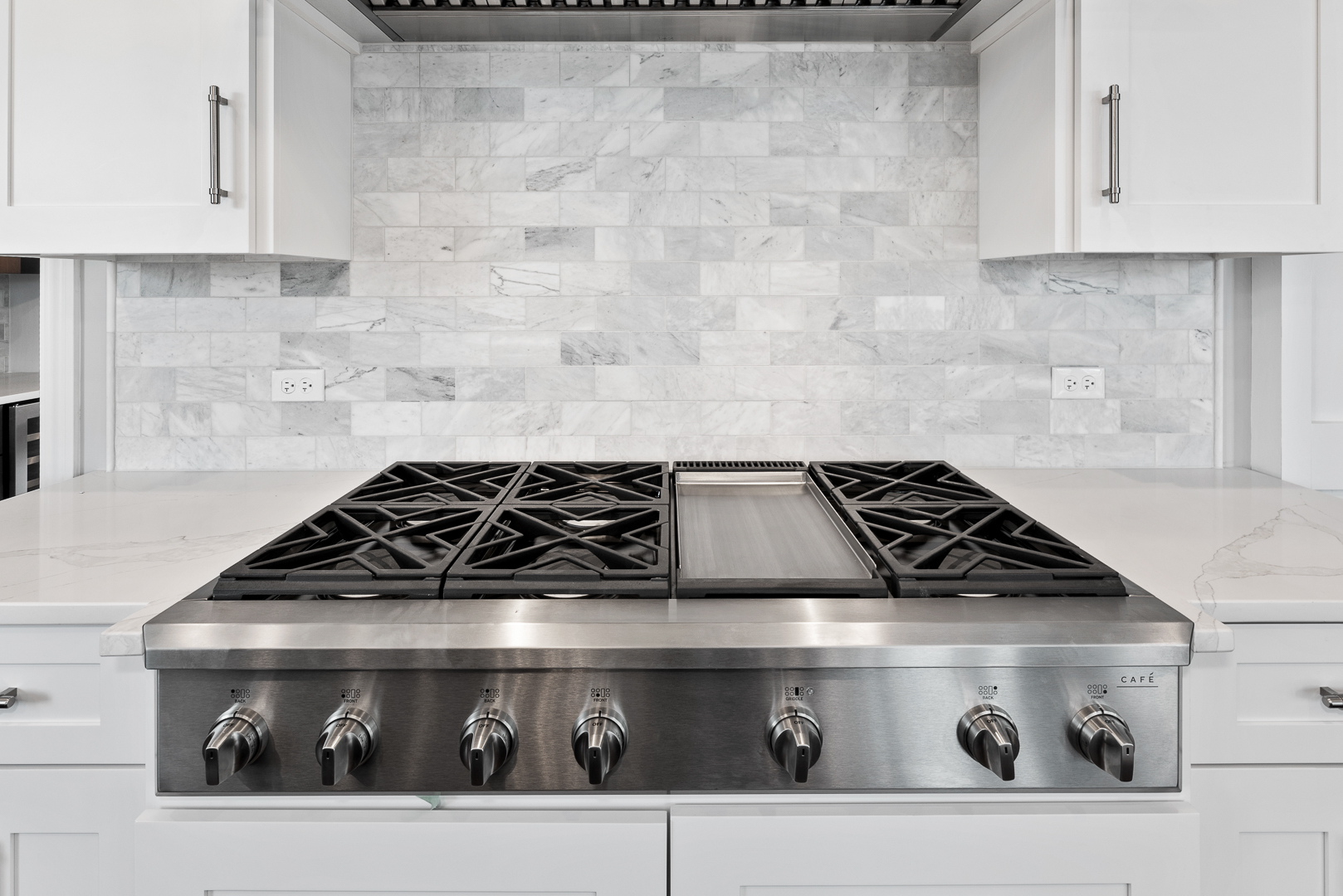 226 S Columbia Street, Naperville, IL 60540