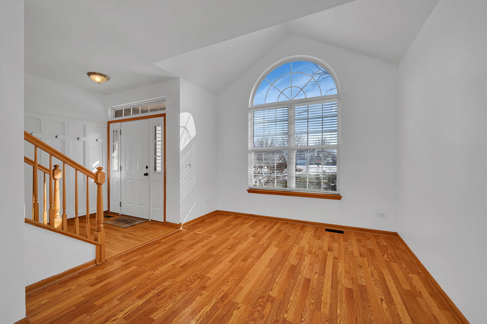 1817 BURSHIRE Court, Plainfield, IL 60586