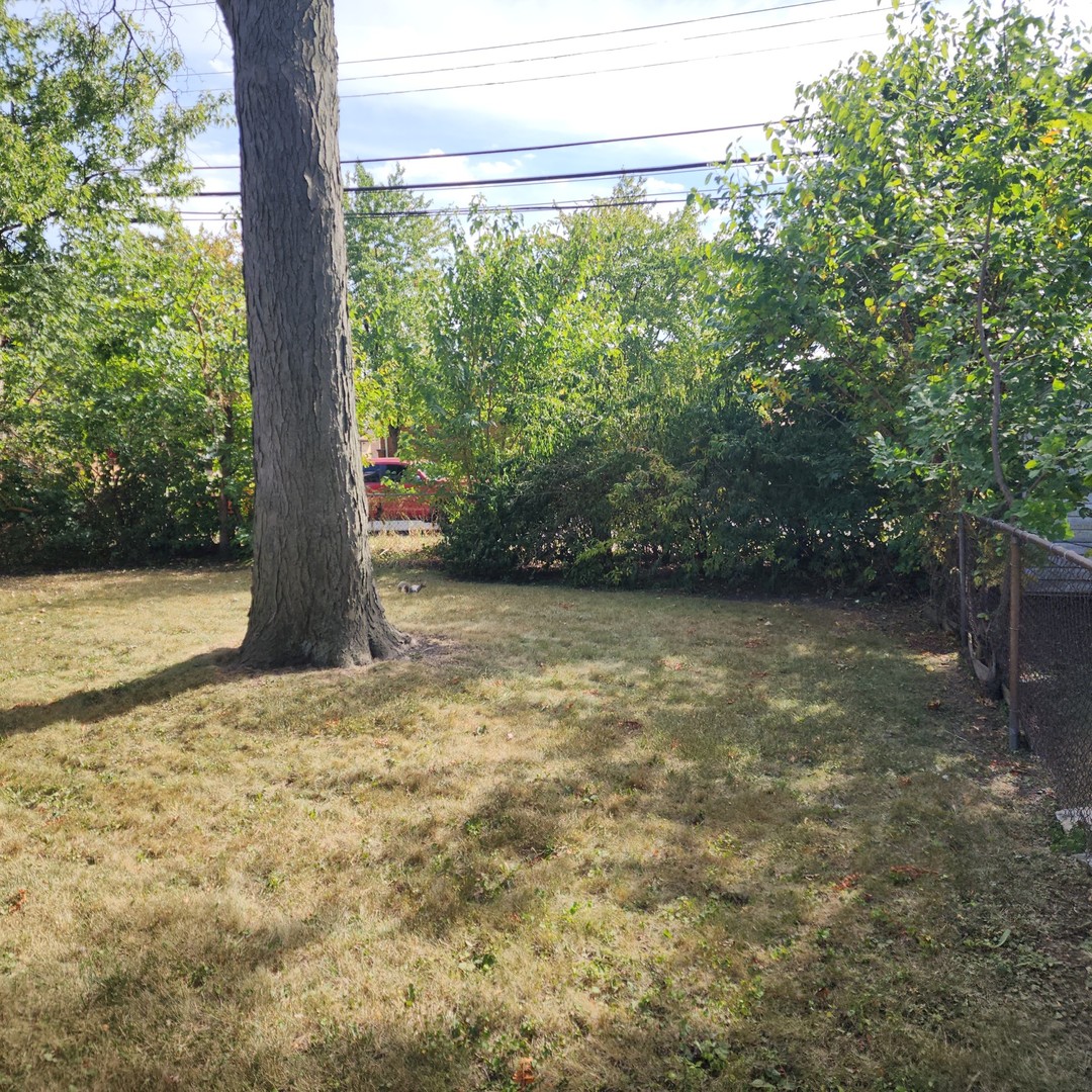 4605 W 84th Place, Chicago, IL 60652