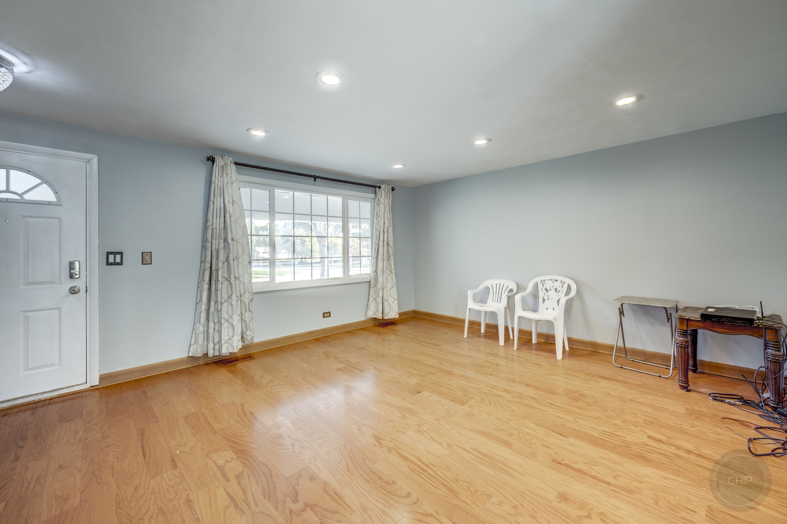 1601 Kingston Lane, Schaumburg, IL 60193