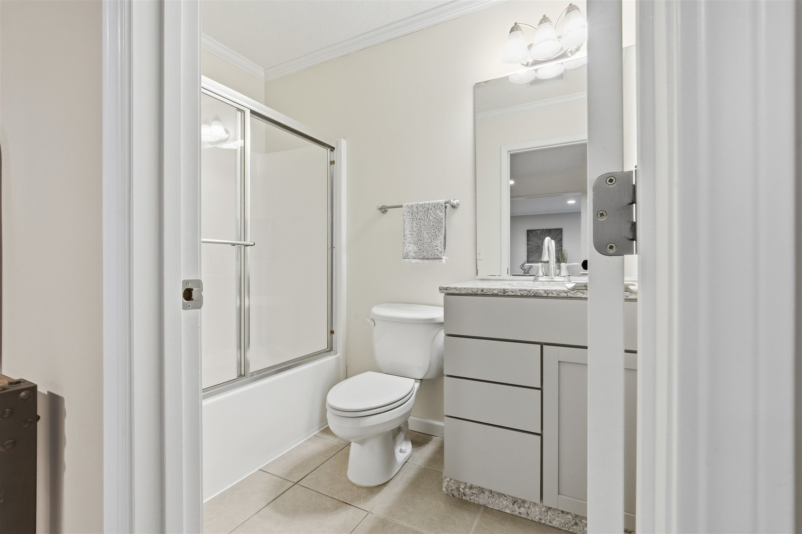 202 Comet Lane, Heyworth, IL 61745