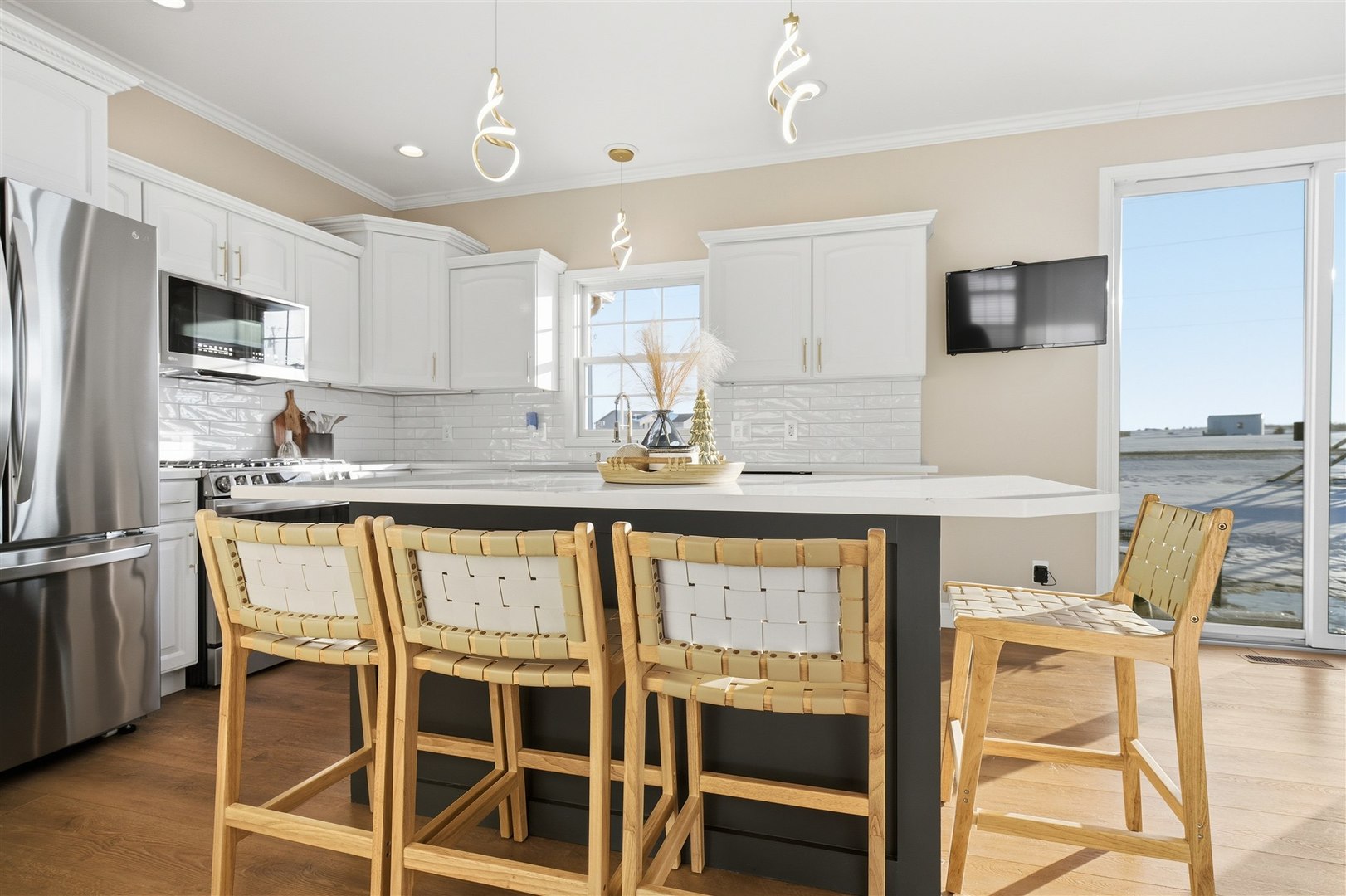 202 Comet Lane, Heyworth, IL 61745