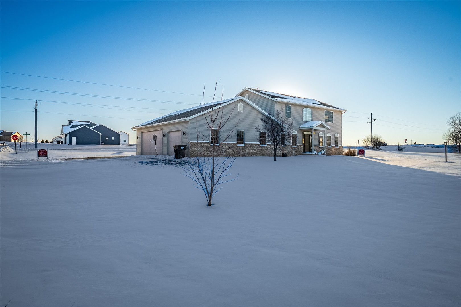 202 Comet Lane, Heyworth, IL 61745