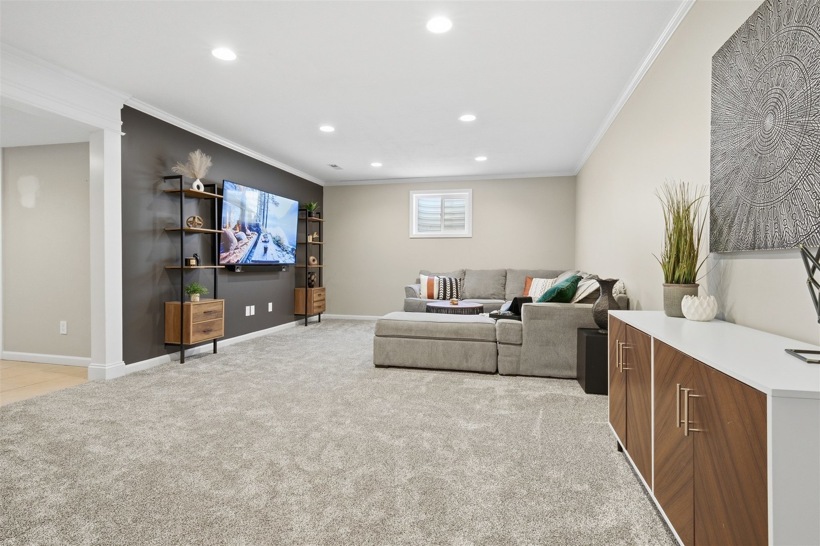 202 Comet Lane, Heyworth, IL 61745