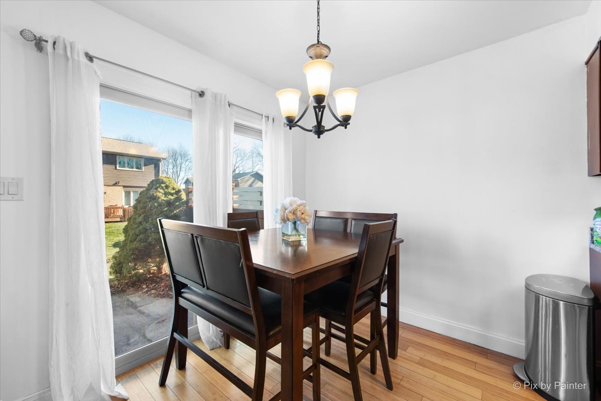 14409 Lamon Avenue, Midlothian, IL 60445