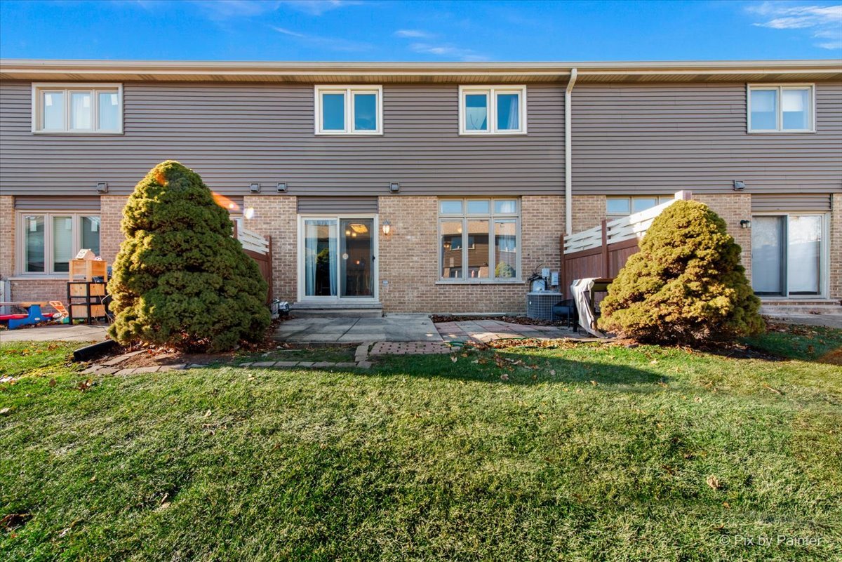 14409 Lamon Avenue, Midlothian, IL 60445