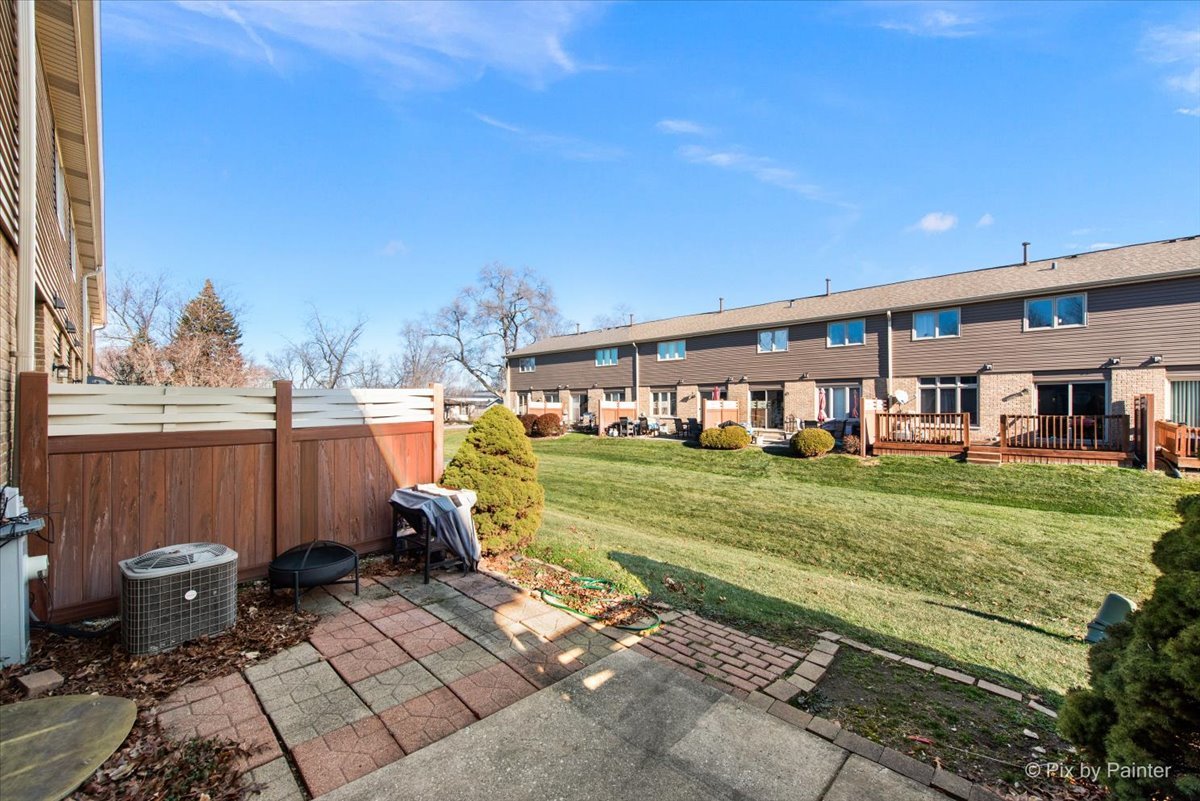 14409 Lamon Avenue, Midlothian, IL 60445