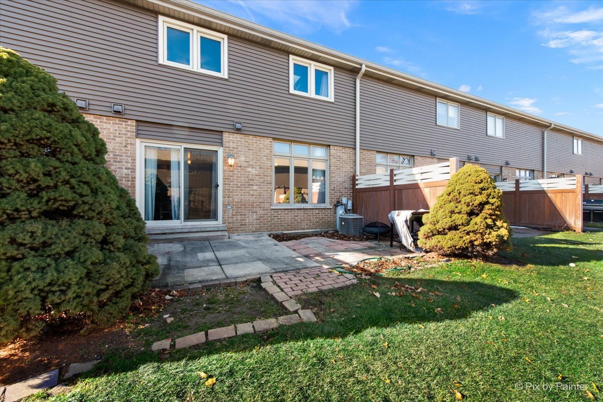 14409 Lamon Avenue, Midlothian, IL 60445