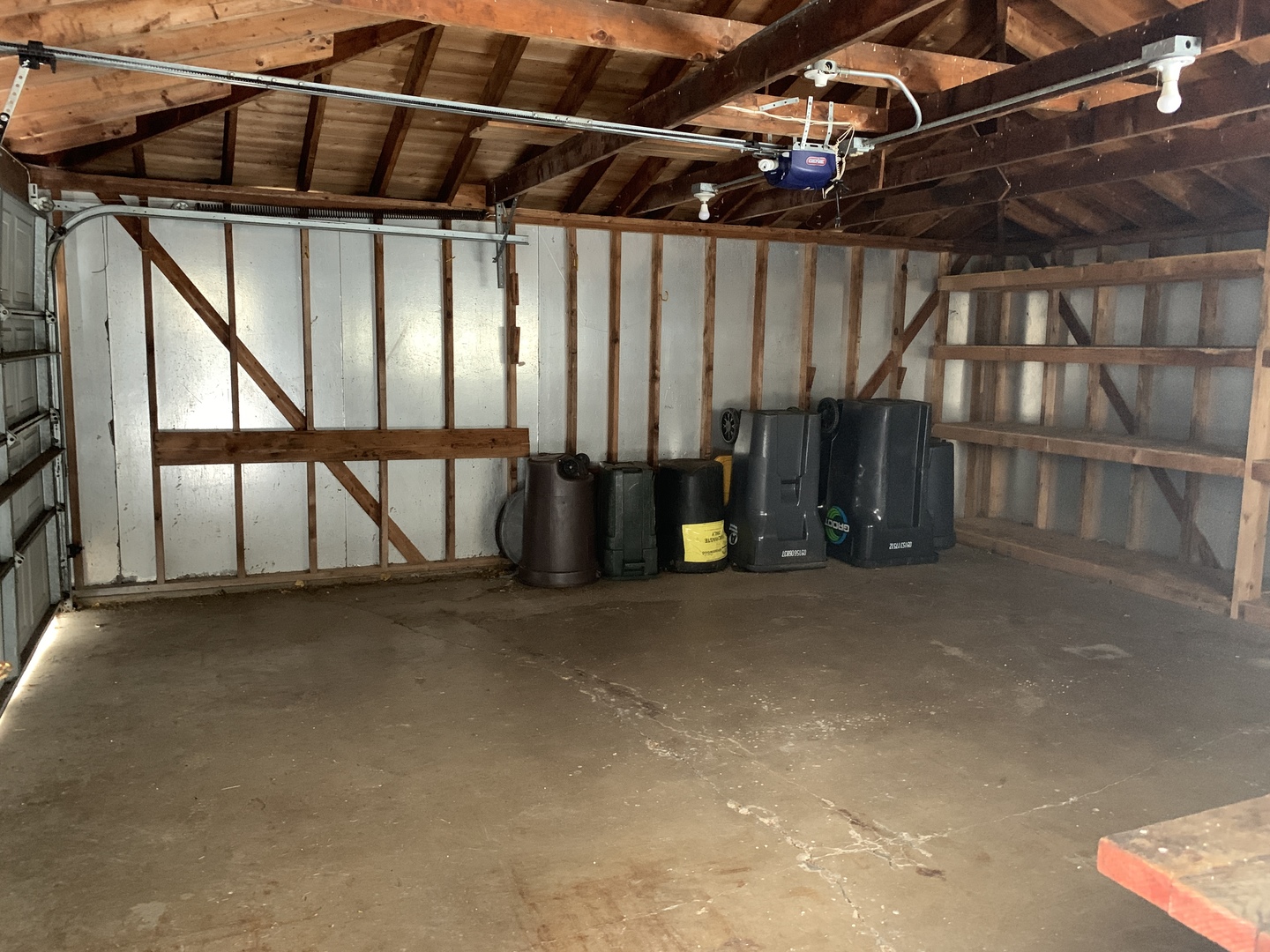 148 W Kennedy Drive, Streamwood, IL 60107