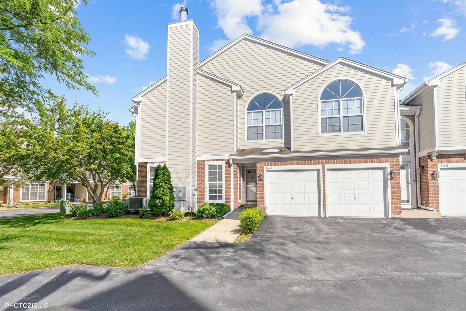 864 Lansing Court #864, Vernon Hills, IL 60061