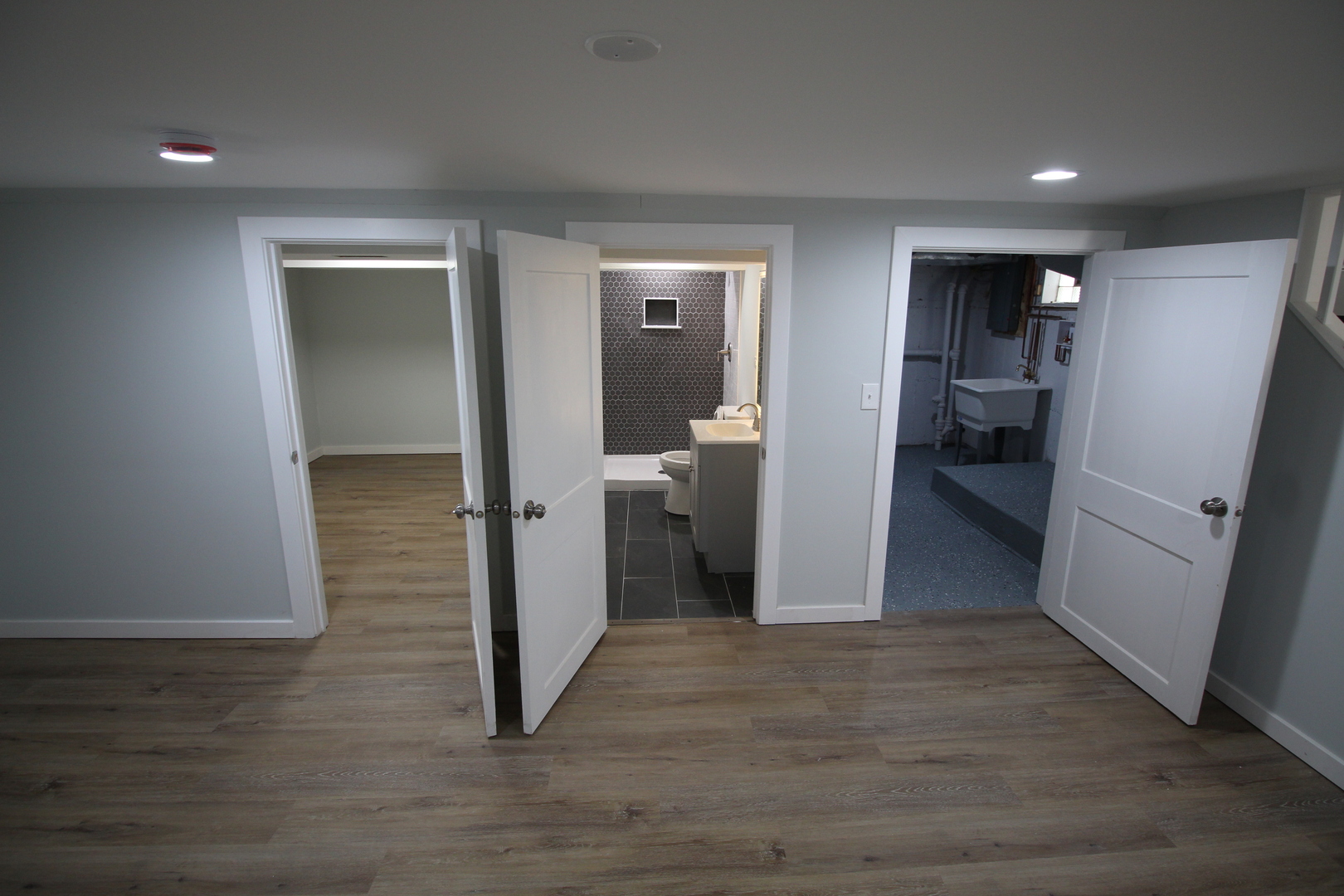 10030 S Luella Avenue, Chicago, IL 60617