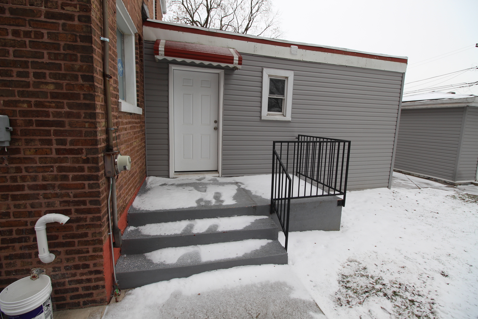 10030 S Luella Avenue, Chicago, IL 60617