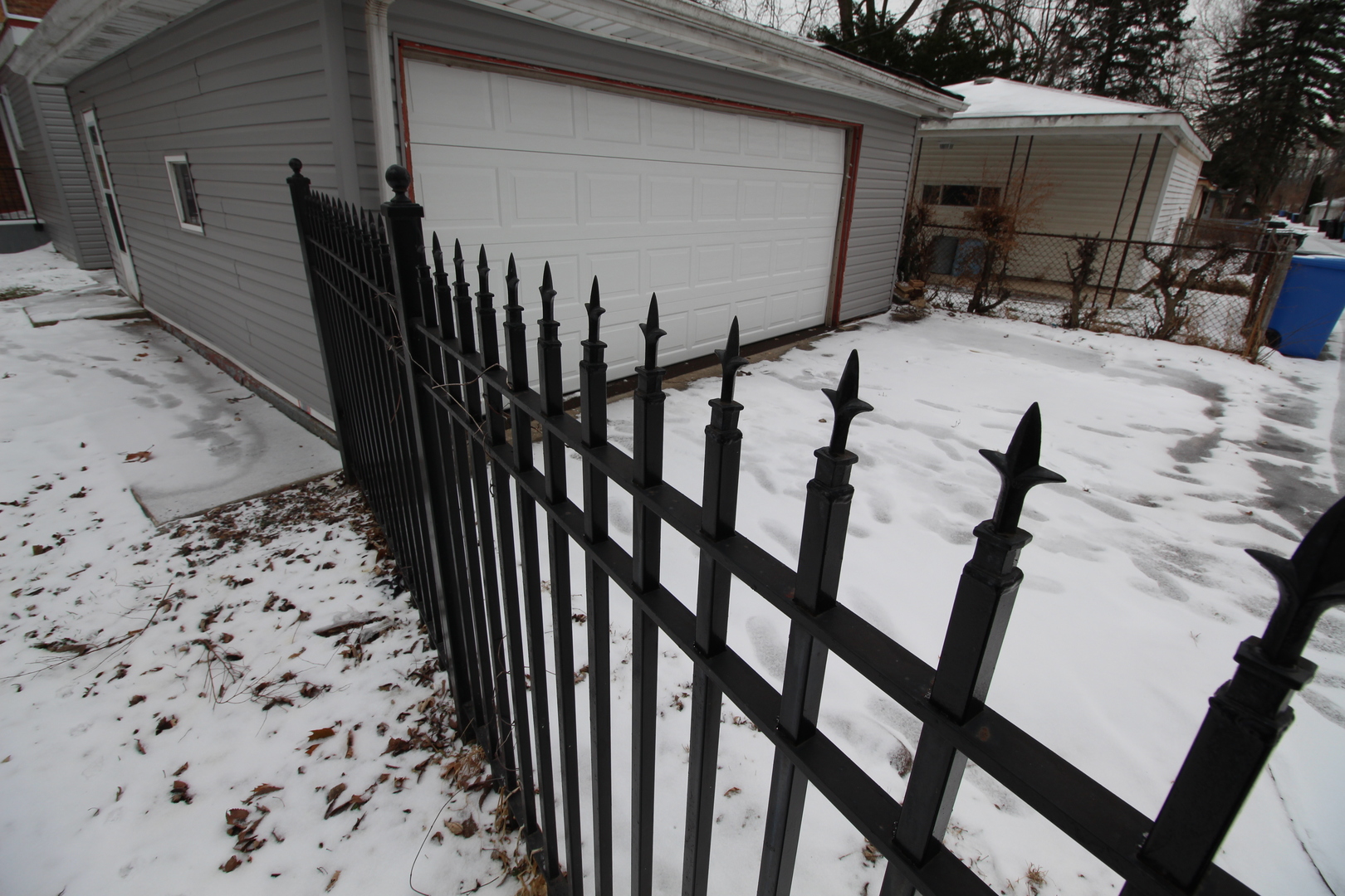 10030 S Luella Avenue, Chicago, IL 60617