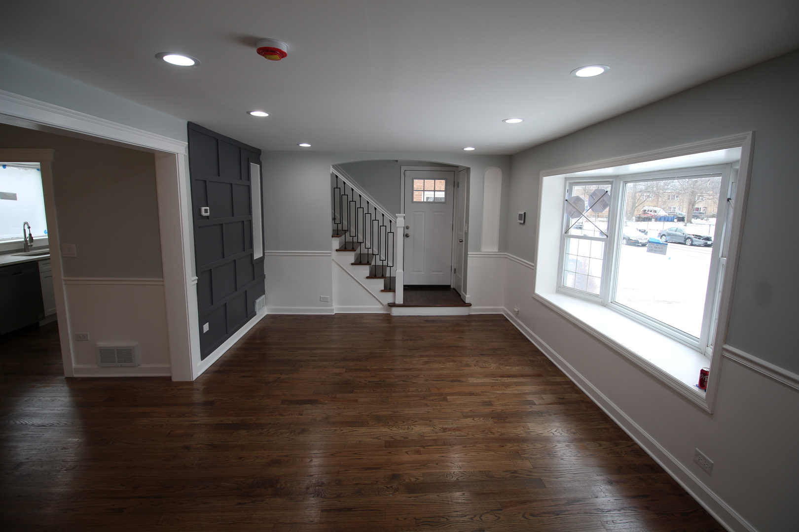 10030 S Luella Avenue, Chicago, IL 60617