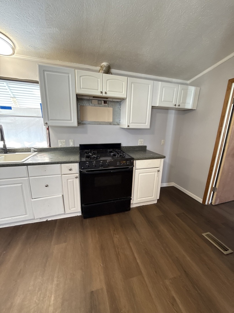 657 Huntsbridge Road, Matteson, IL 60443