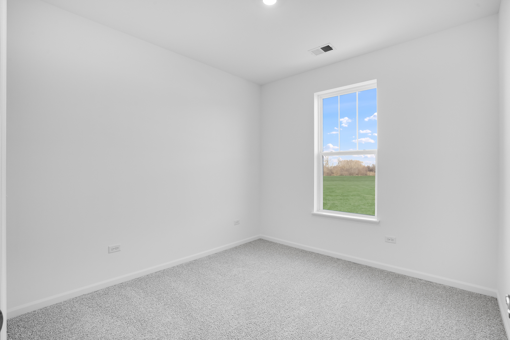 4216 Meadowridge Road, Woodstock, IL 60098