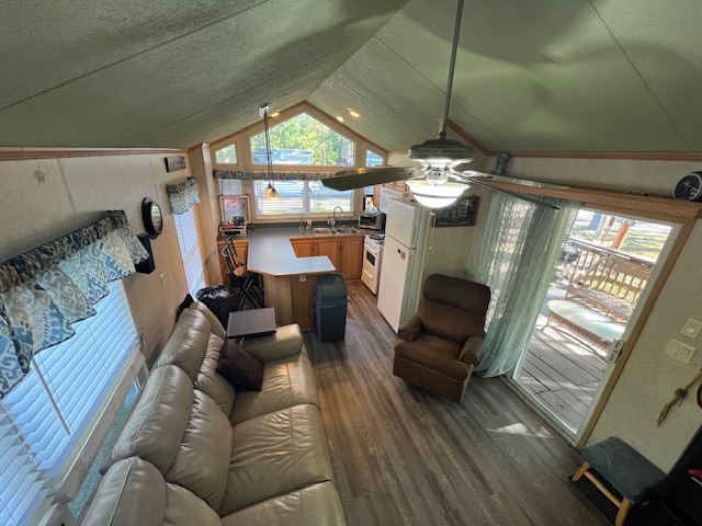 2795 E 28th Lot 823 Road, Seneca, IL 61360