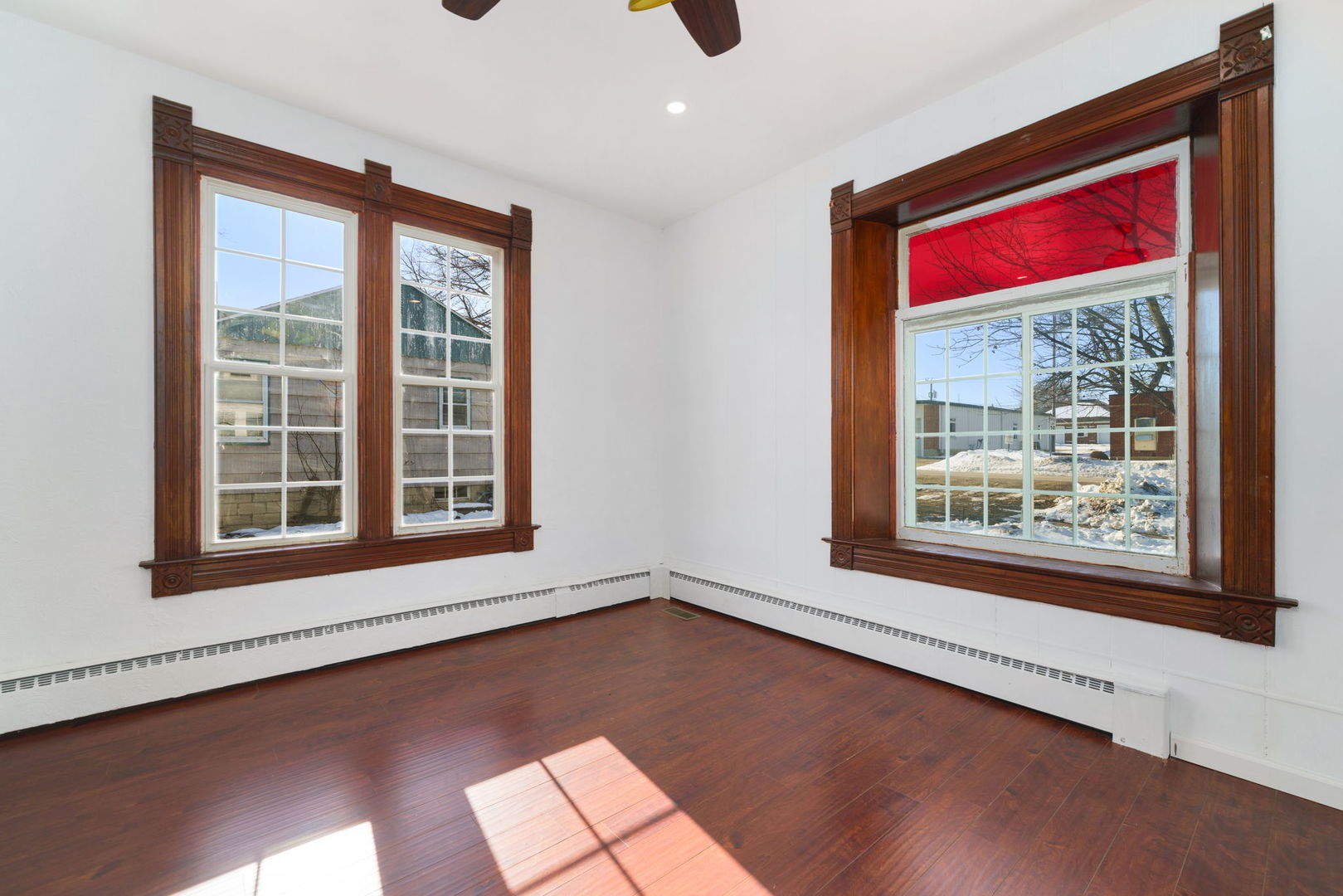 219 Calvert Avenue, Chadwick, IL 61014