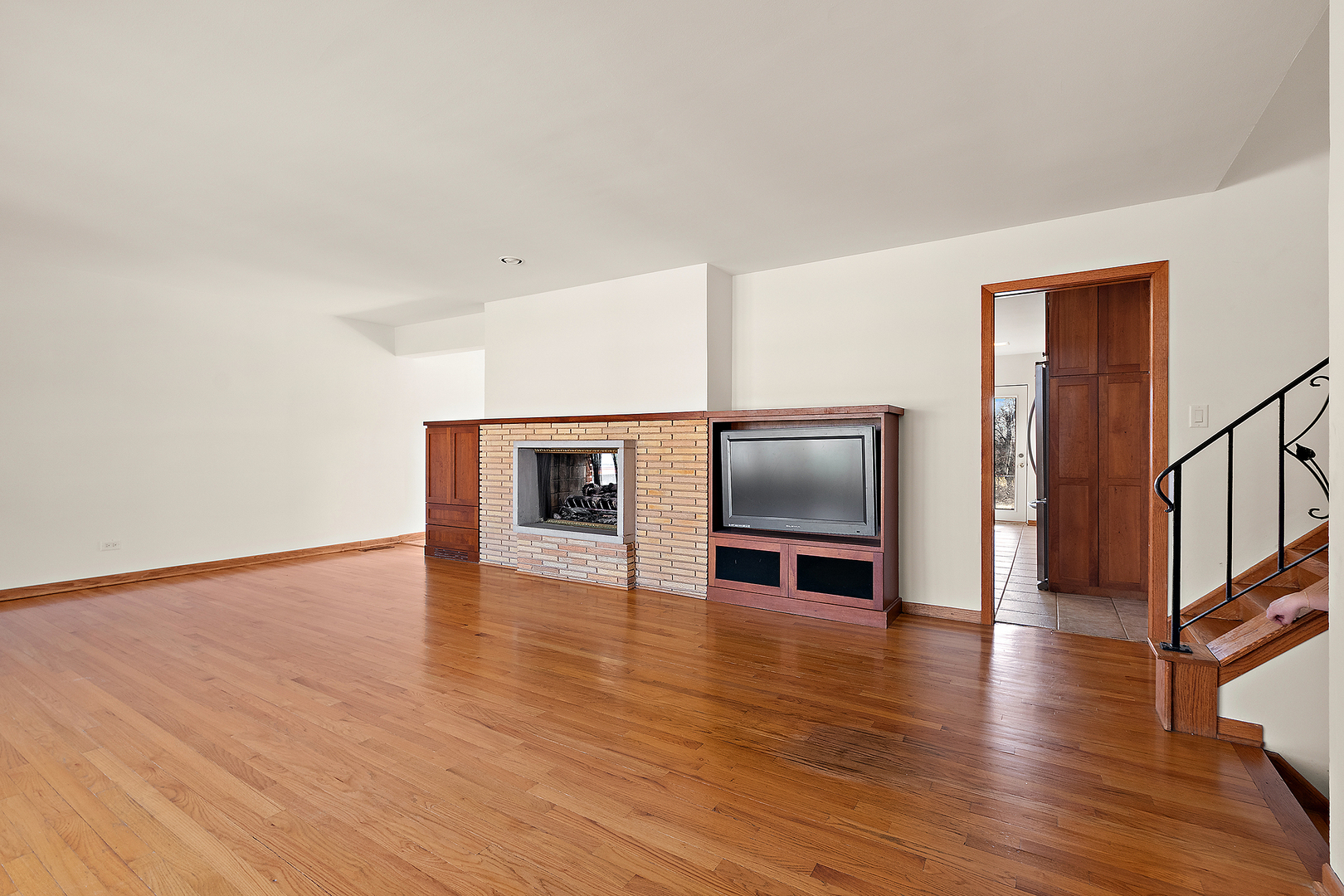 2708 Hawthorne Lane, Flossmoor, IL 60422