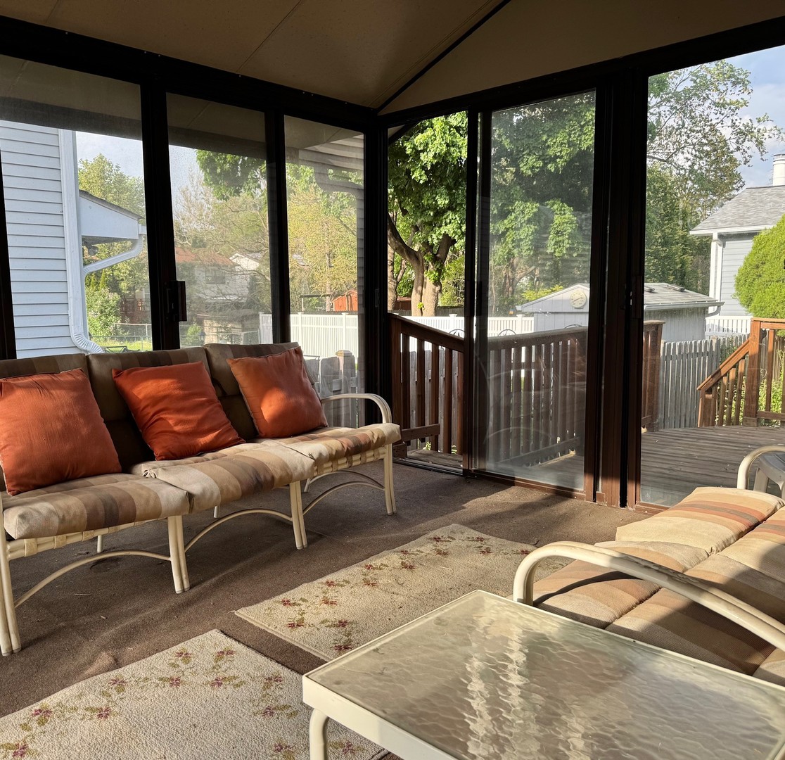 416 Trinity Court, Buffalo Grove, IL 60089