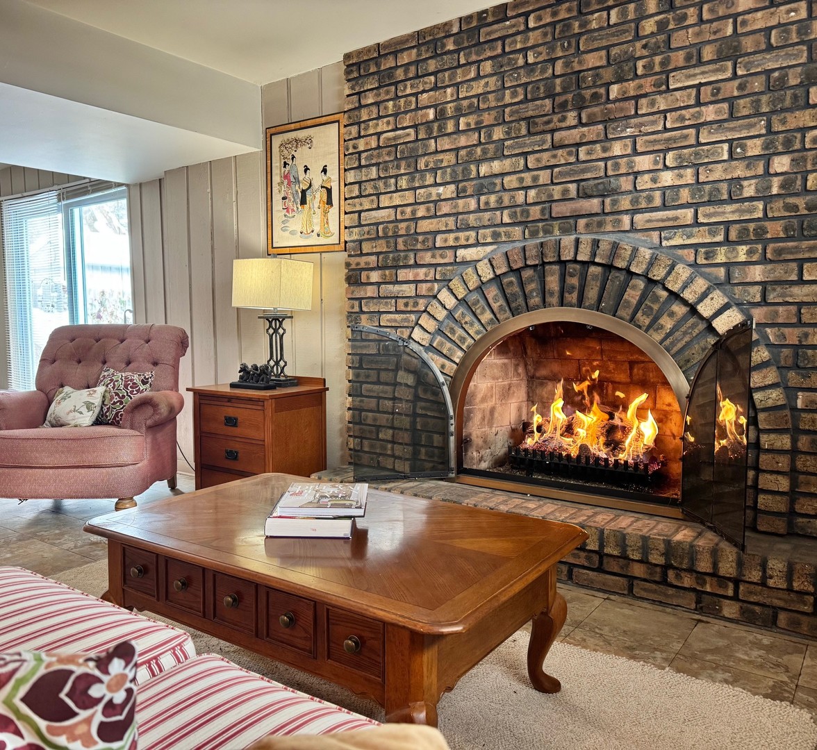 416 Trinity Court, Buffalo Grove, IL 60089