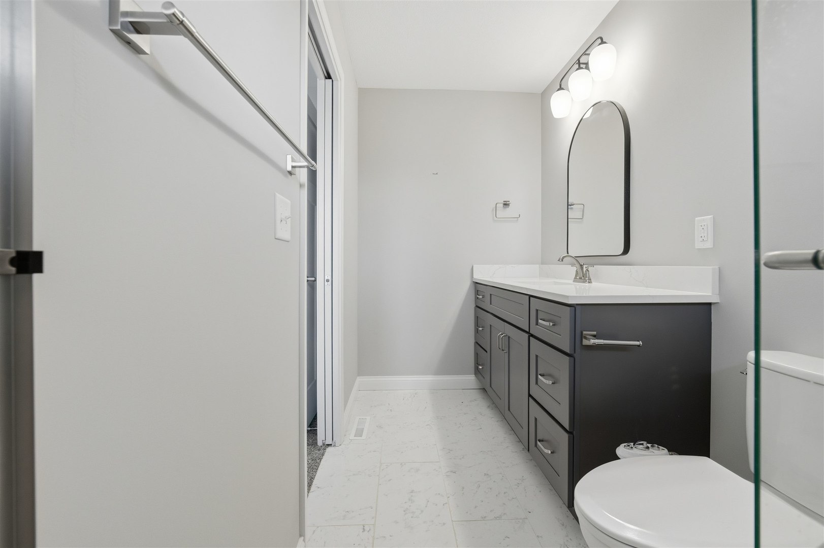 12 Misty Lane, Bloomington, IL 61705