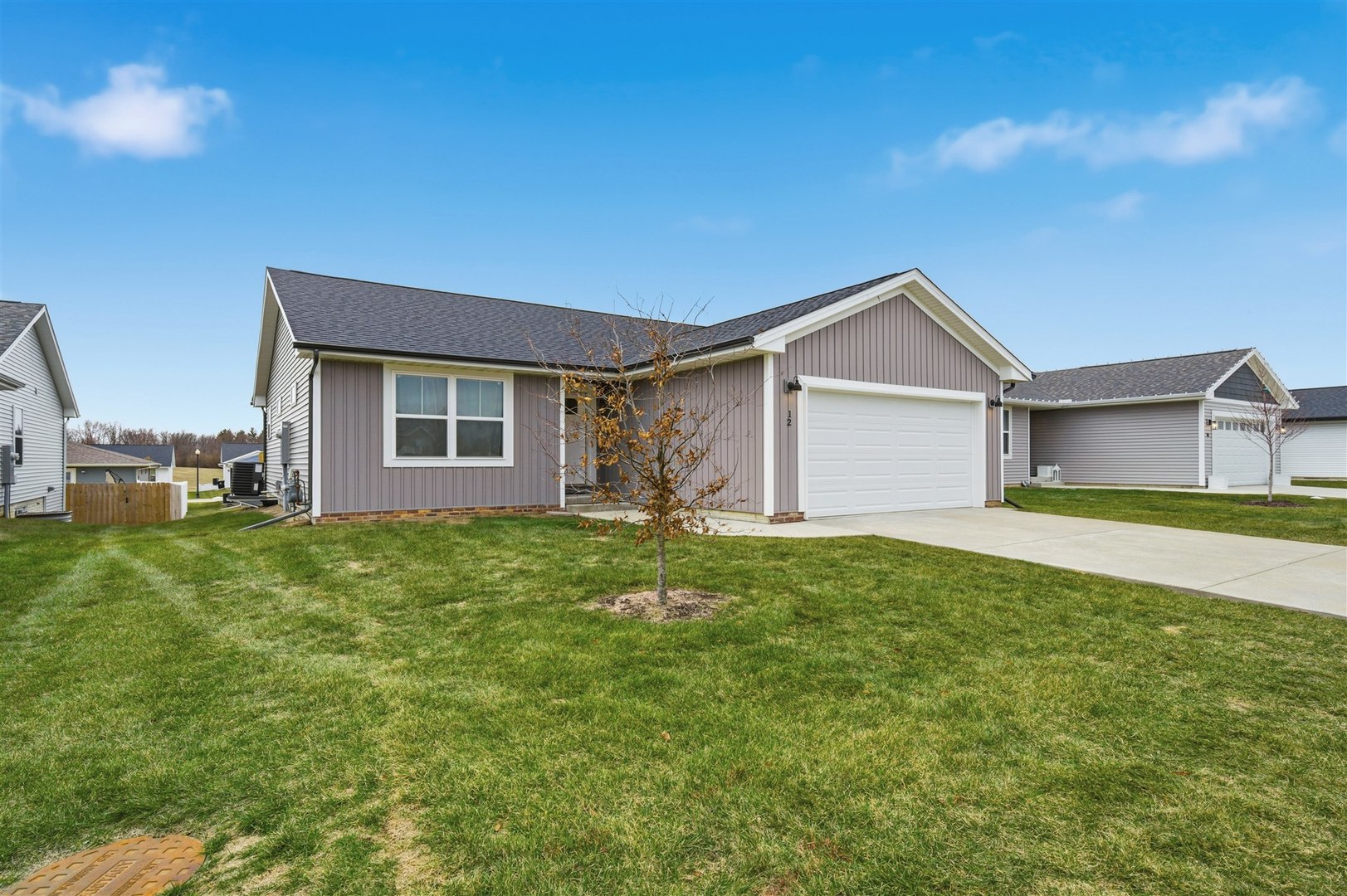 12 Misty Lane, Bloomington, IL 61705