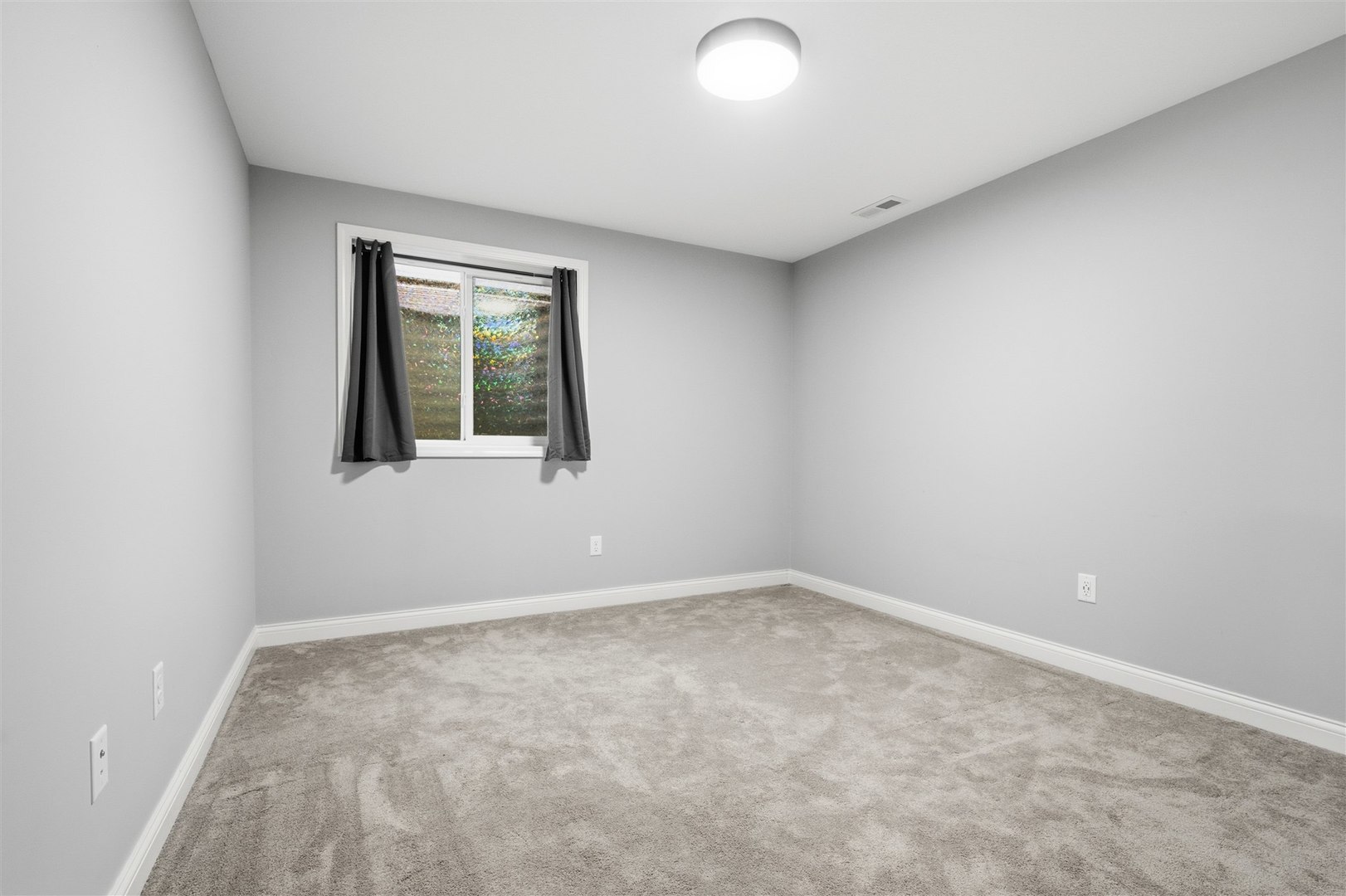 12 Misty Lane, Bloomington, IL 61705