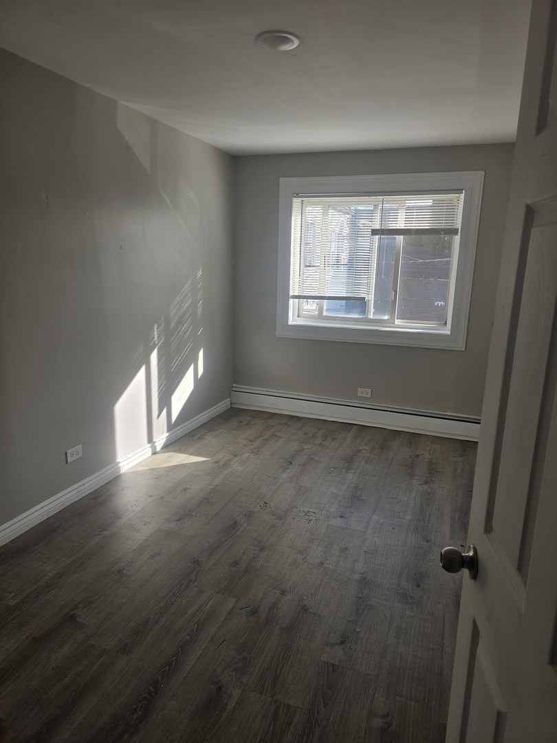 1930 S Cicero Avenue #209, Cicero, IL 60804