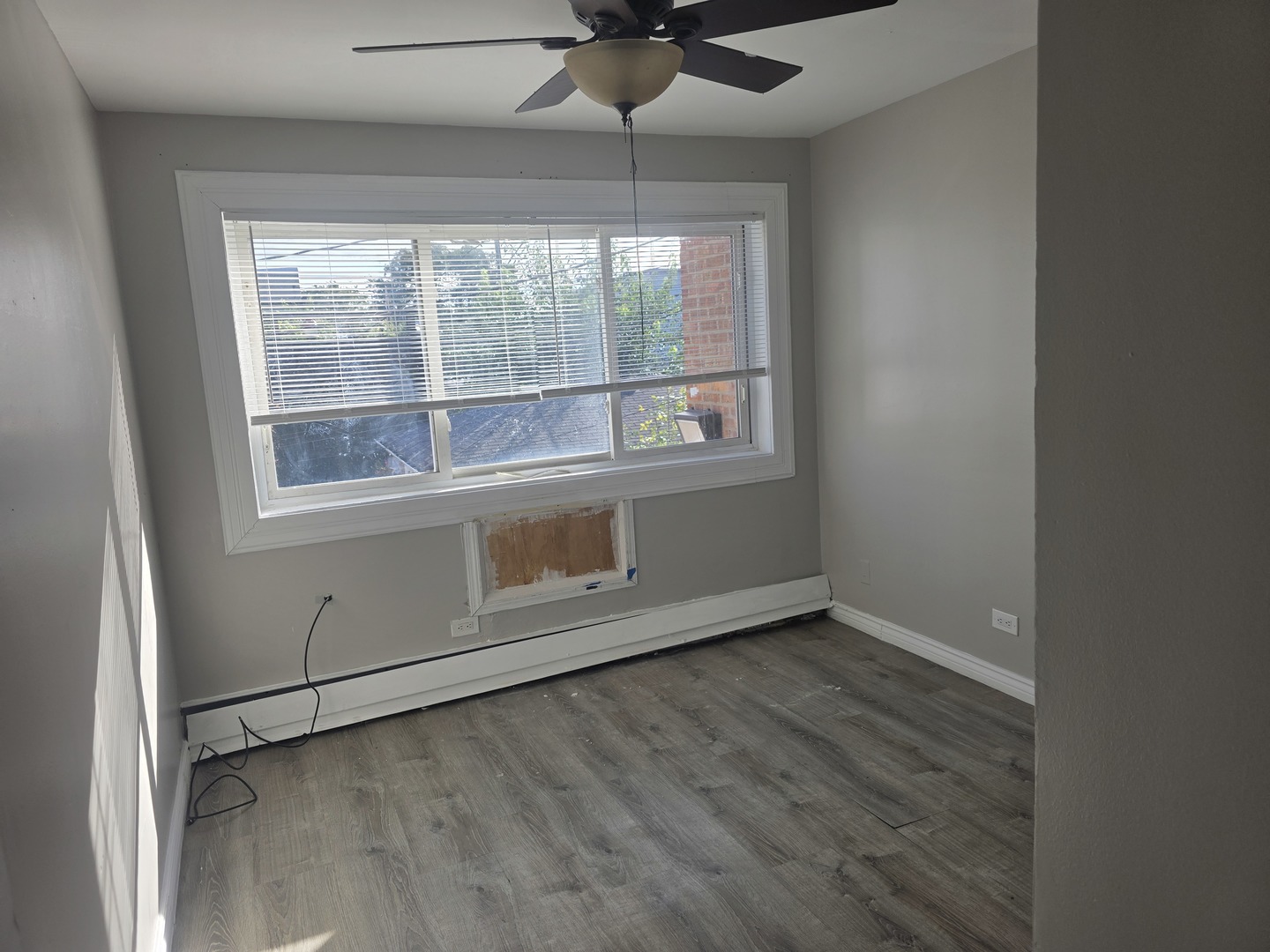 1930 S Cicero Avenue #209, Cicero, IL 60804