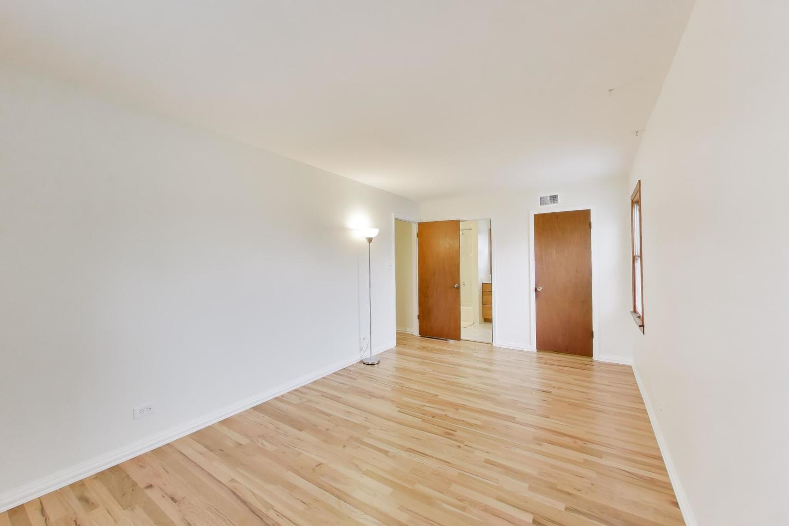 4053 Cumnor Road, Downers Grove, IL 60515