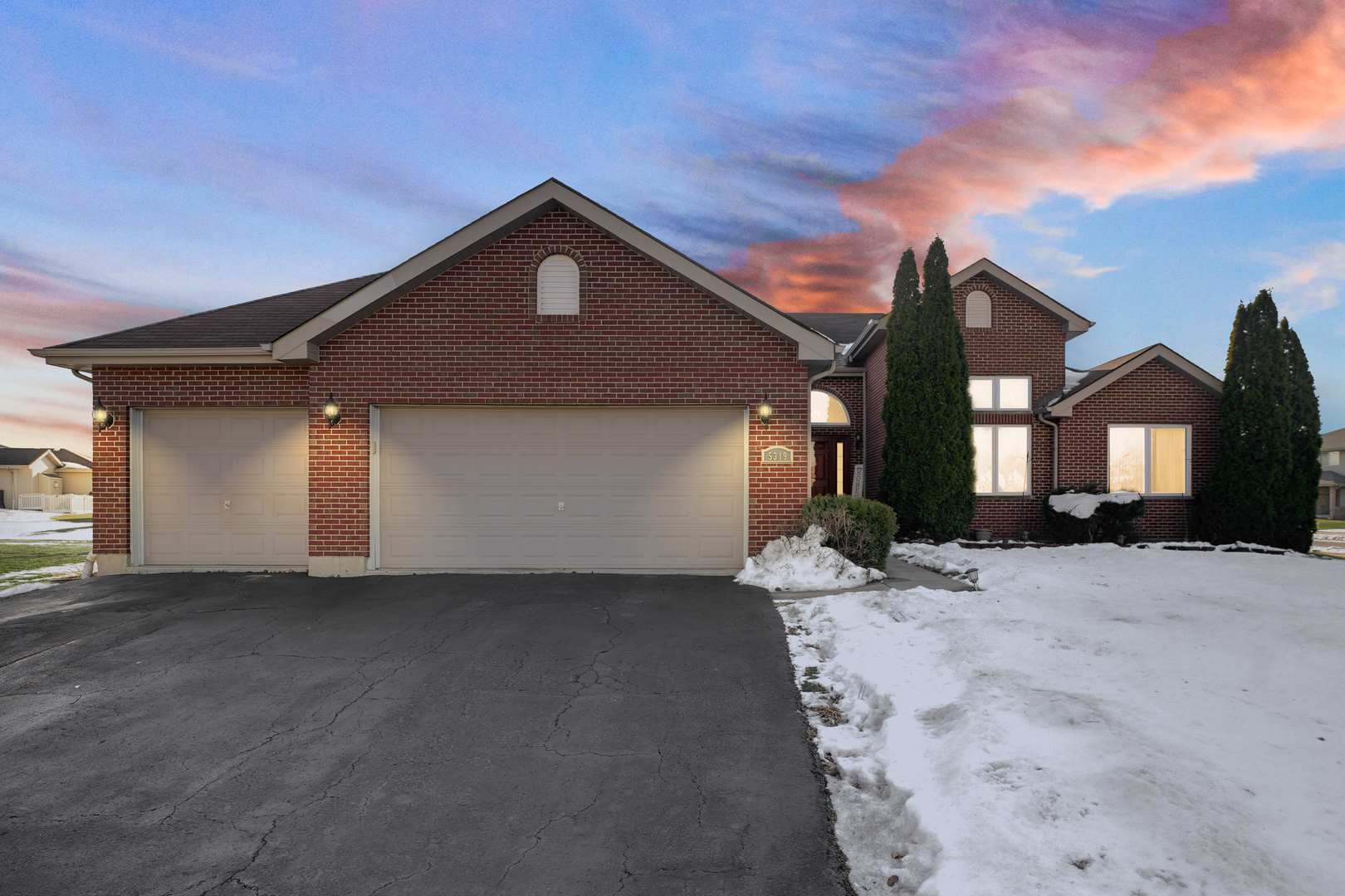 5319 Northwind Drive, Richton Park, IL 60471