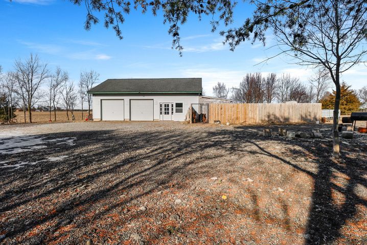 519 W 650 S, Hebron, IN 46341