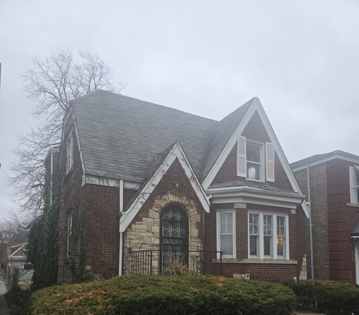 8411 S Indiana Avenue, Chicago, IL 60619