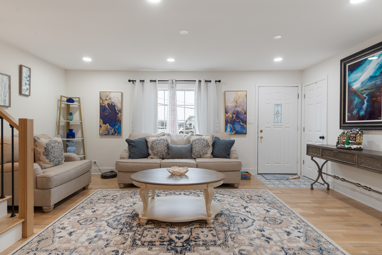 128 S Villa Avenue, Addison, IL 60101