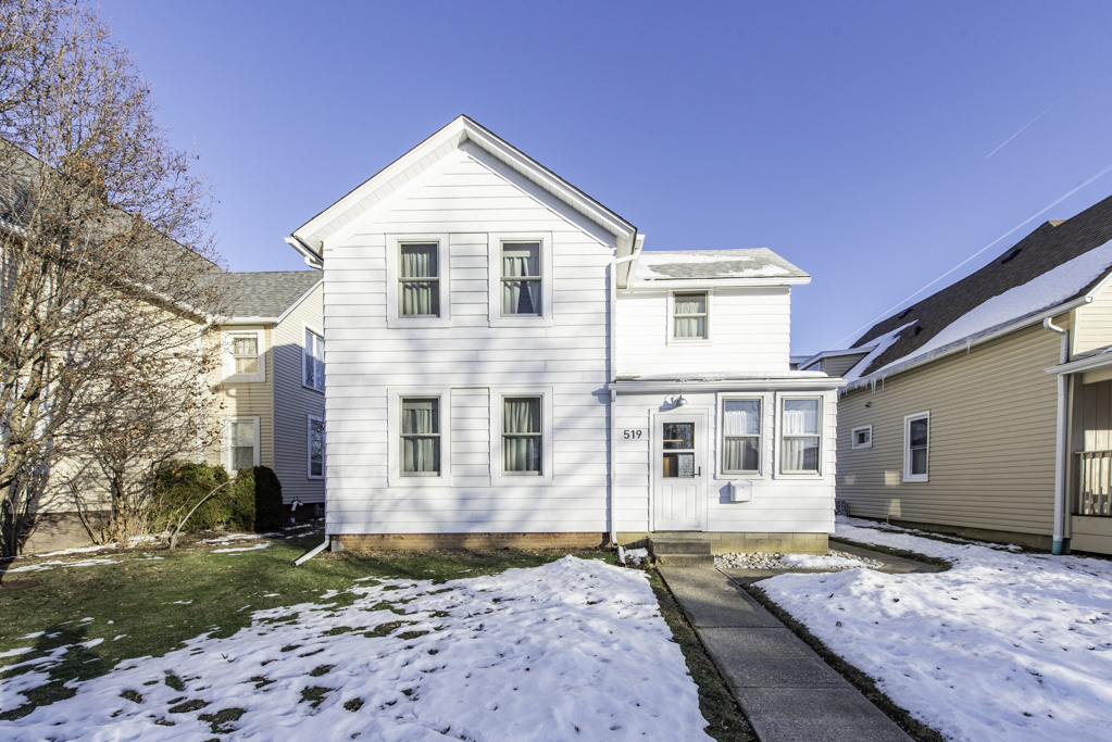 519 N Ash Street, Waukegan, IL 60085