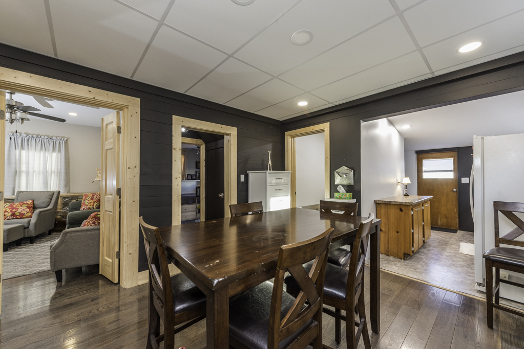 519 N Ash Street, Waukegan, IL 60085