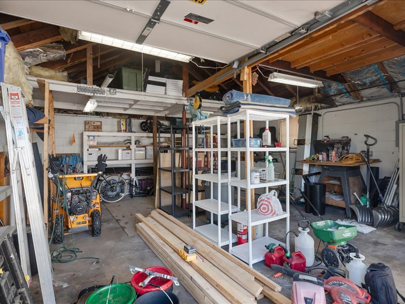 111 W Railroad Avenue, Bartlett, IL 60103