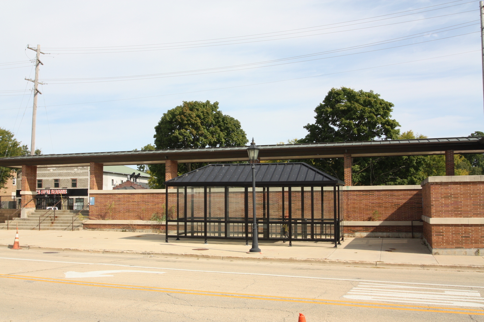 111 W Railroad Avenue, Bartlett, IL 60103