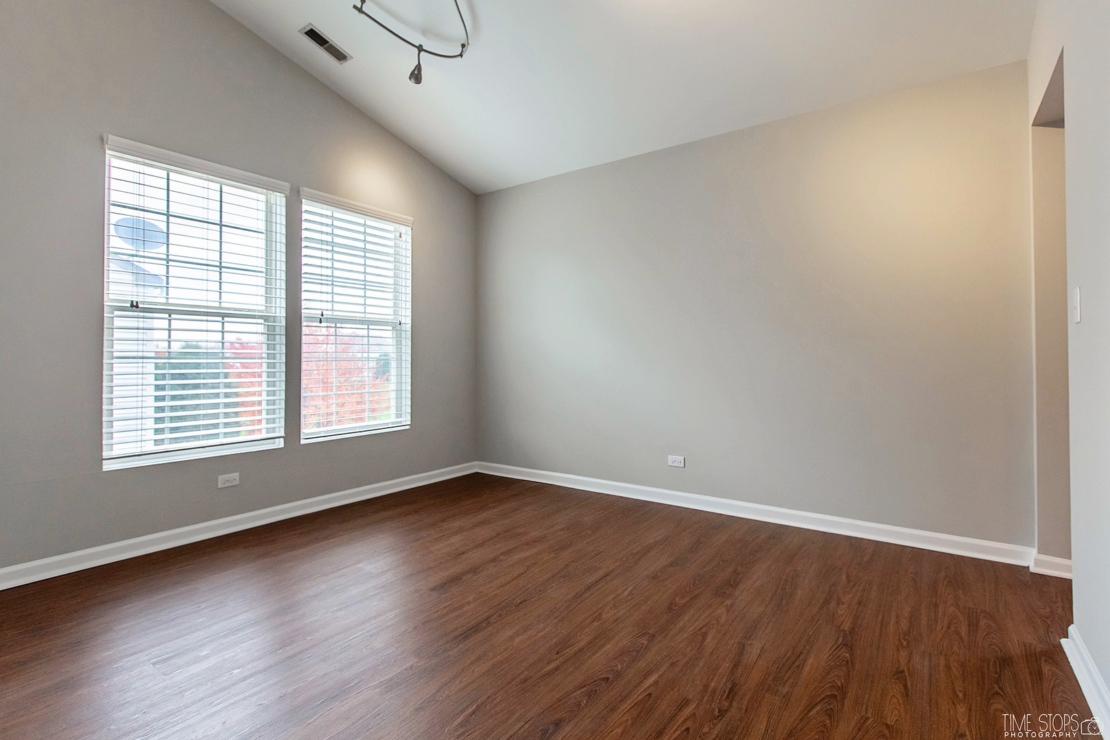 3321 Bromley Lane, Aurora, IL 60502