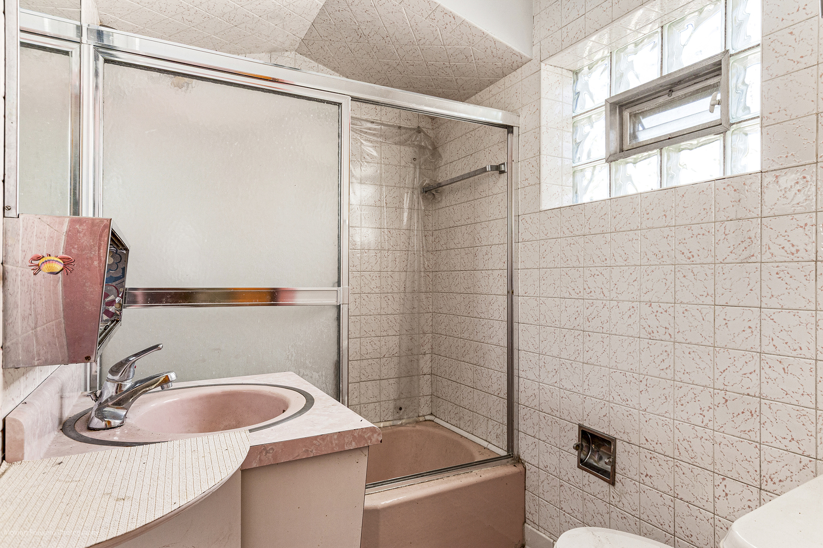 14304 S Union Avenue, Riverdale, IL 60827