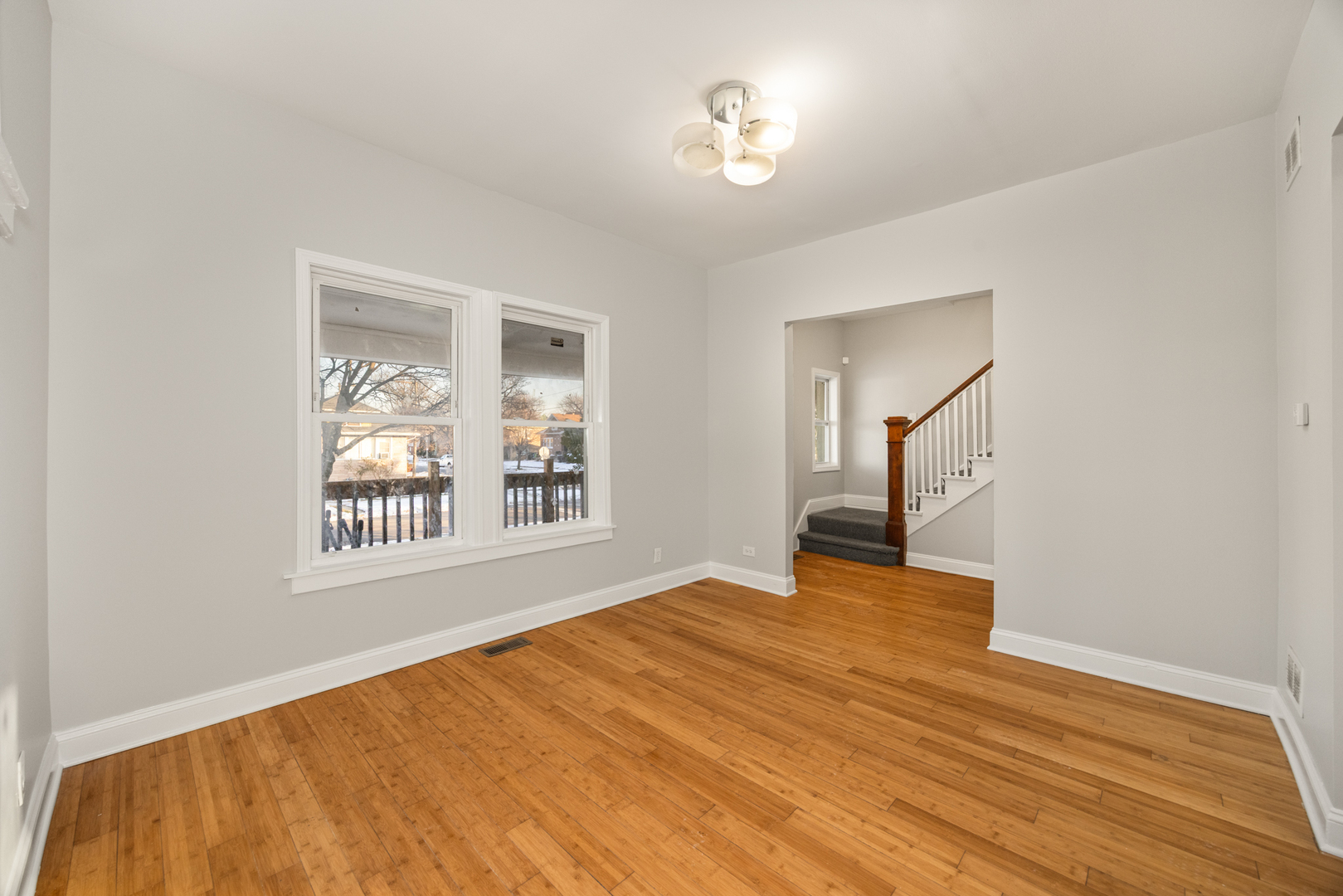 1118 S 7th Avenue, Maywood, IL 60153