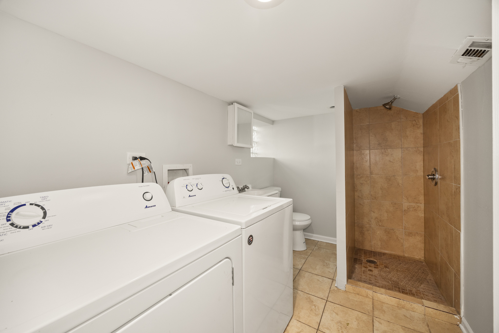 1118 S 7th Avenue, Maywood, IL 60153