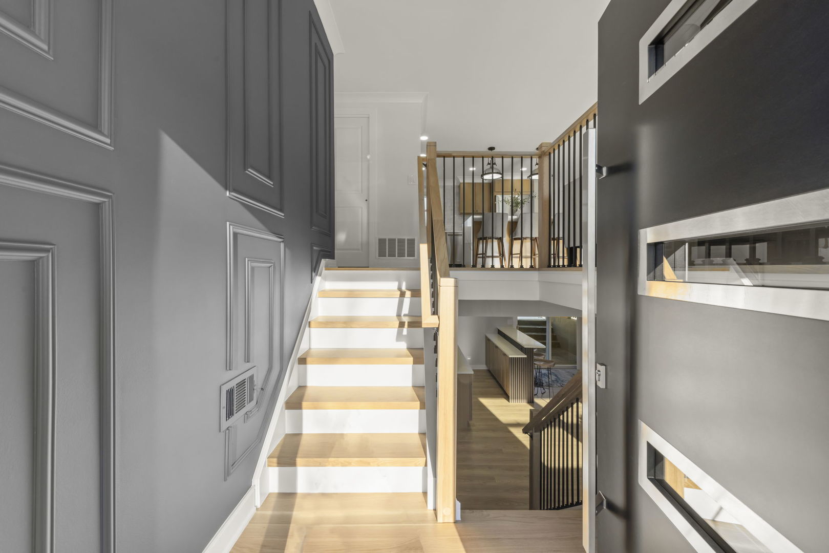 1122 Patricia Court, Schaumburg, IL 60193