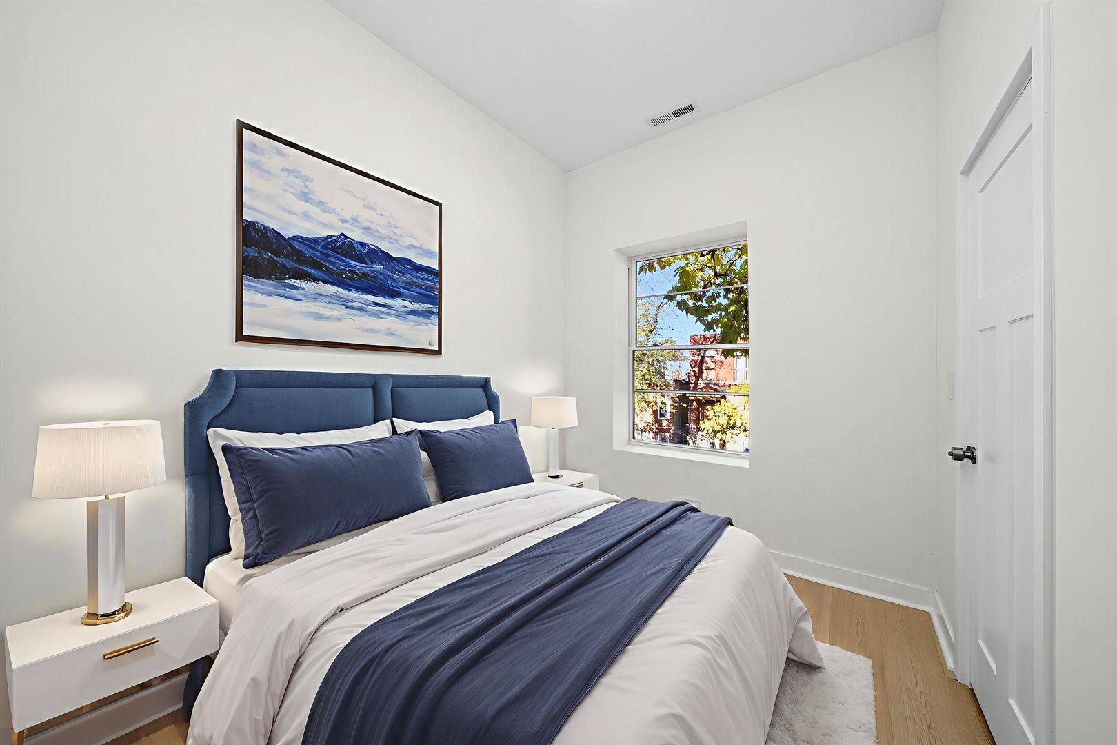 3037 W Lexington Street #2, Chicago, IL 60612